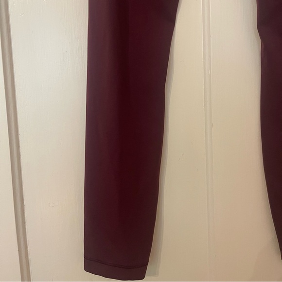 Wunder Train High Rise Tight - Picture 6 of 10